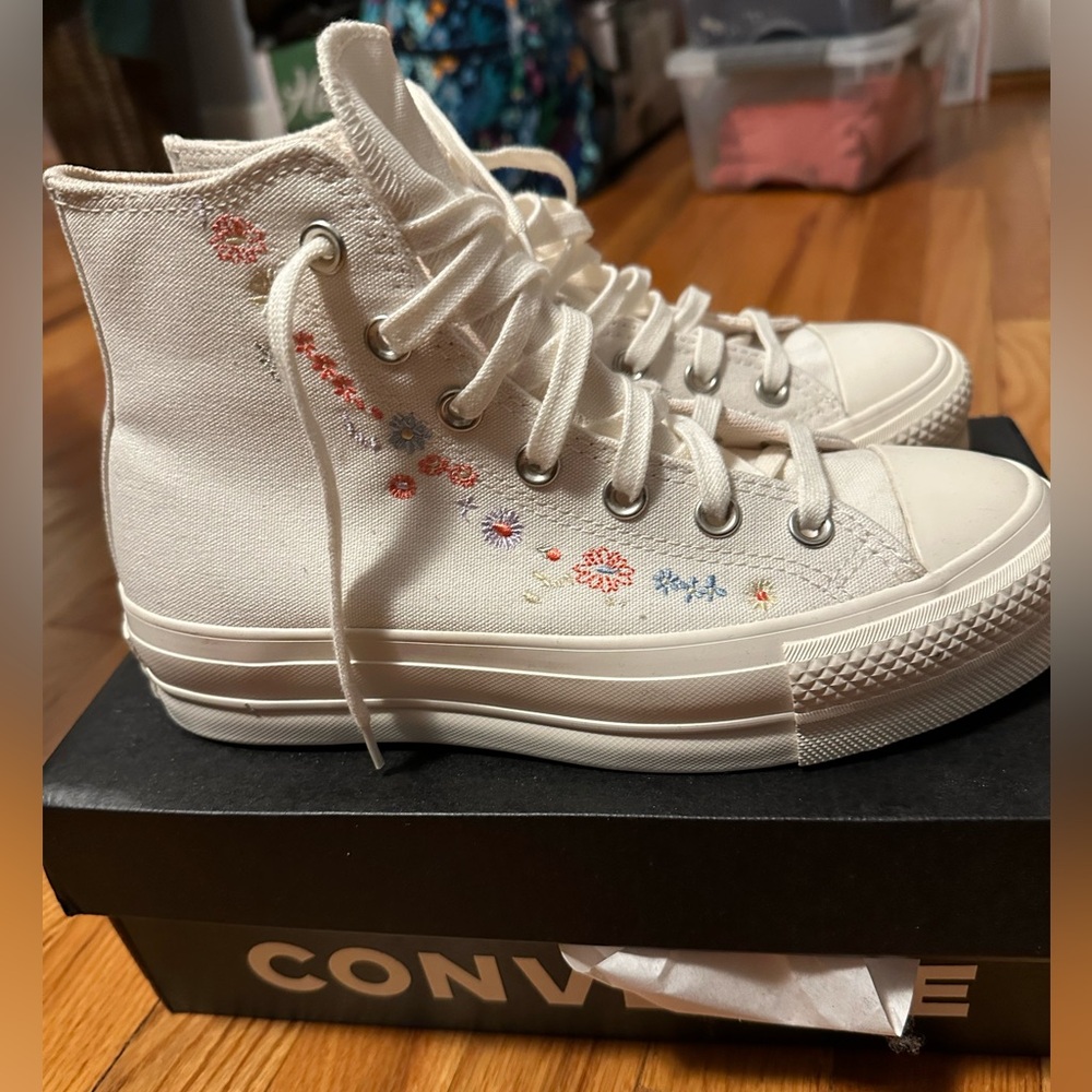 Floral Cream High Top Platform Converse